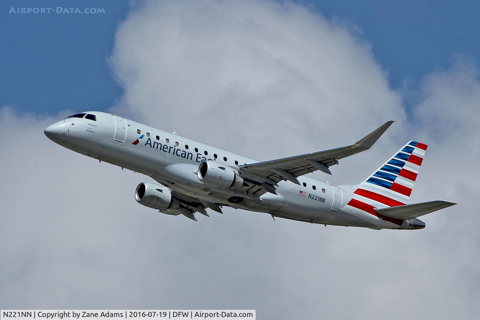 N221NN, 2015 Embraer 175LR (ERJ-170-200LR) C/N 17000525, Departing  DFW Airport