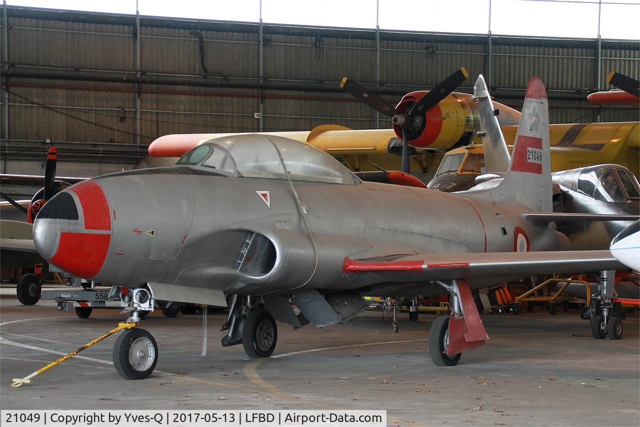 21049, Canadair CT-133 Silver Star 3 C/N T33-049, Canadair CT-133 Silver Star 3,C.A.E.A museum, Bordeaux-Merignac Air base 106 (LFBD-BOD)