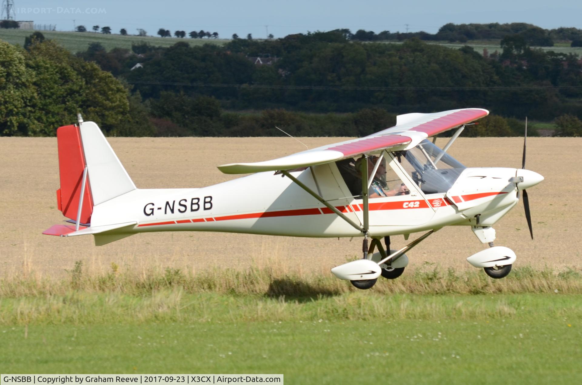 G-NSBB, 2004 Comco Ikarus C42 FB100 VLA C/N PFA 322-14162, Landing at Northrepps.