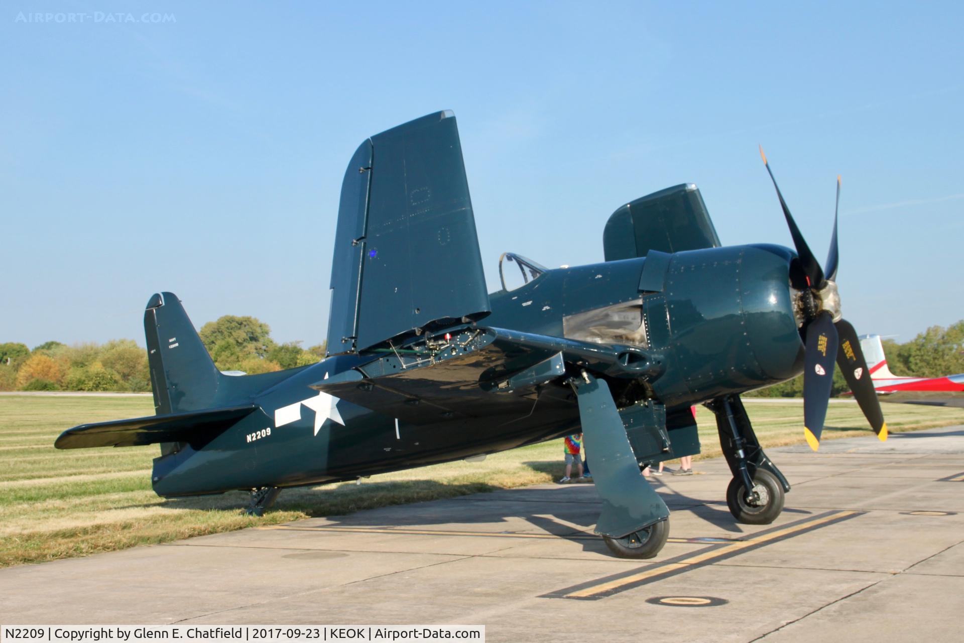 N2209, 1945 Grumman F8F-1B Bearcat C/N 122095, At the L-Bird Fly-In