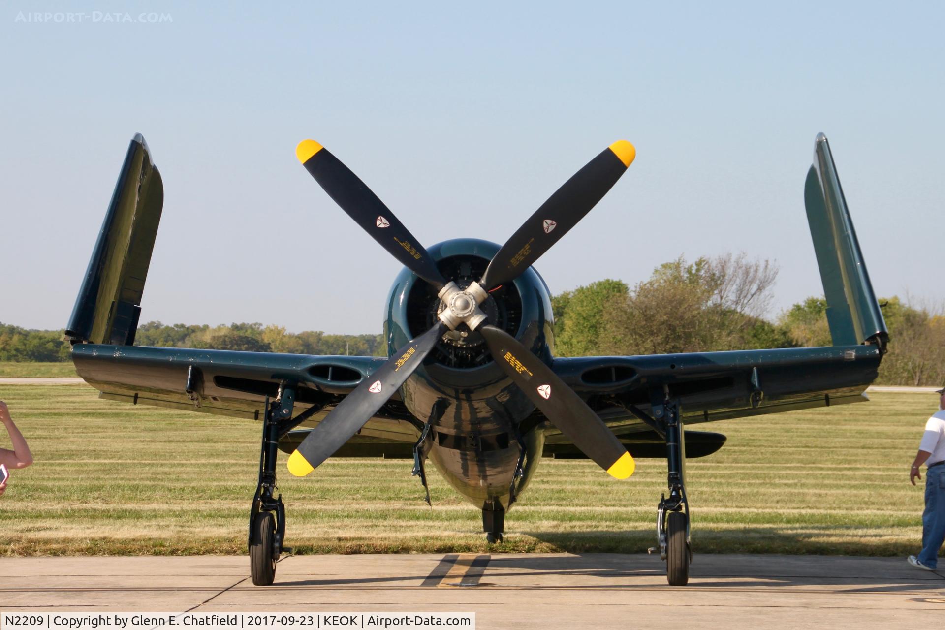N2209, 1945 Grumman F8F-1B Bearcat C/N 122095, At the L-Bird Fly-In