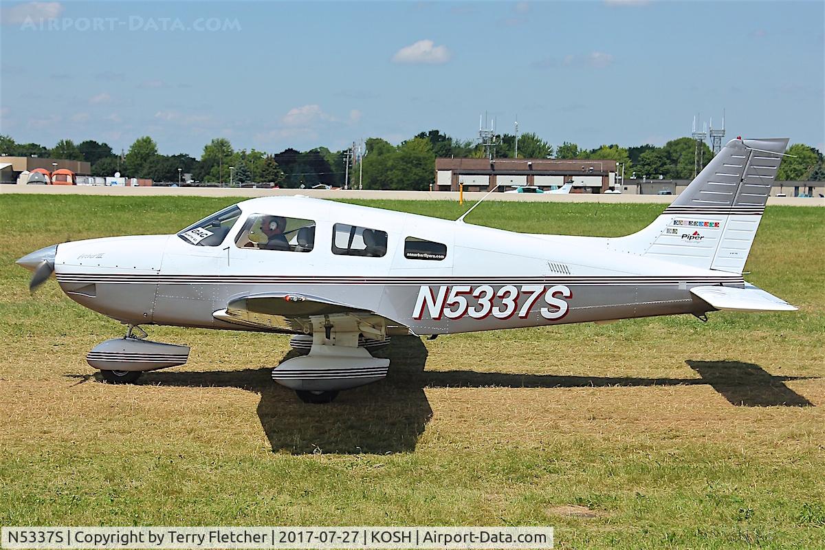 N5337S, 2001 Piper PA-28-181 Archer C/N 2843479, At 2017 EAA AirVenture at Oshkosh