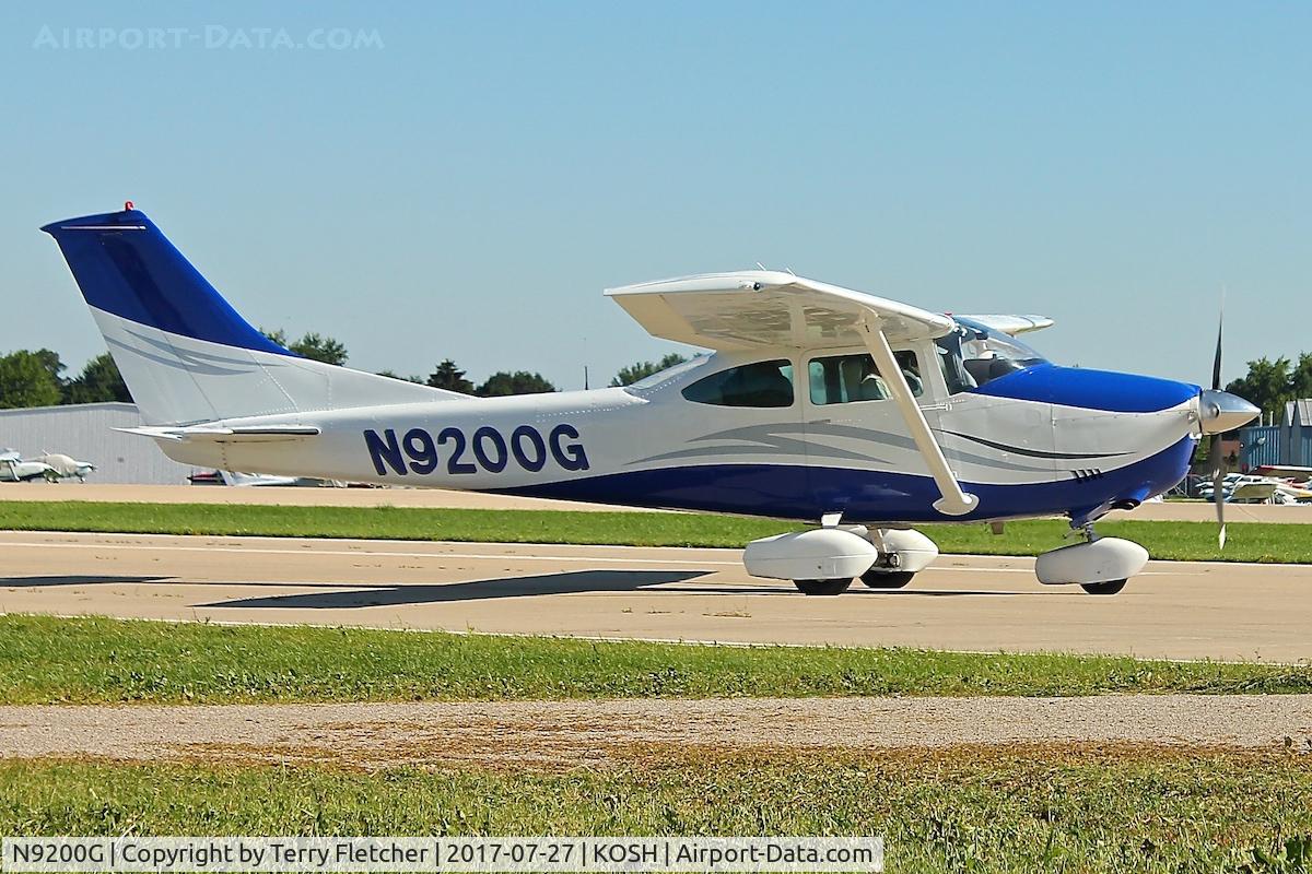 N9200G, 1971 Cessna 182N Skylane C/N 18260740, At 2017 EAA AirVenture at Oshkosh