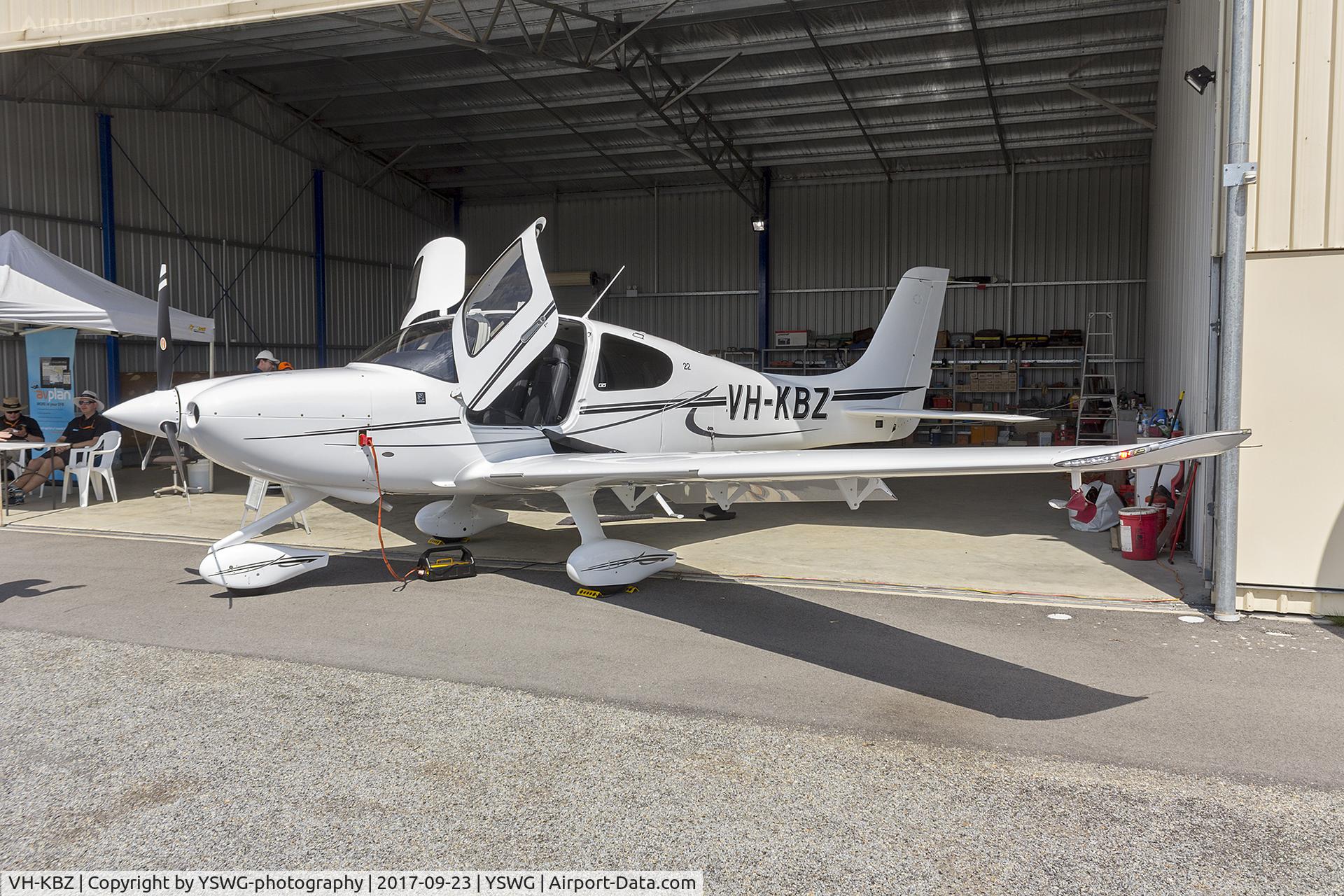VH-KBZ, 2017 Cirrus SR22 G6 C/N 4460, Avia Aviation (VH-KBZ) Cirrus SR22 G6  on display at the Wagga City Aero Club open day at Wagga Wagga Airport.