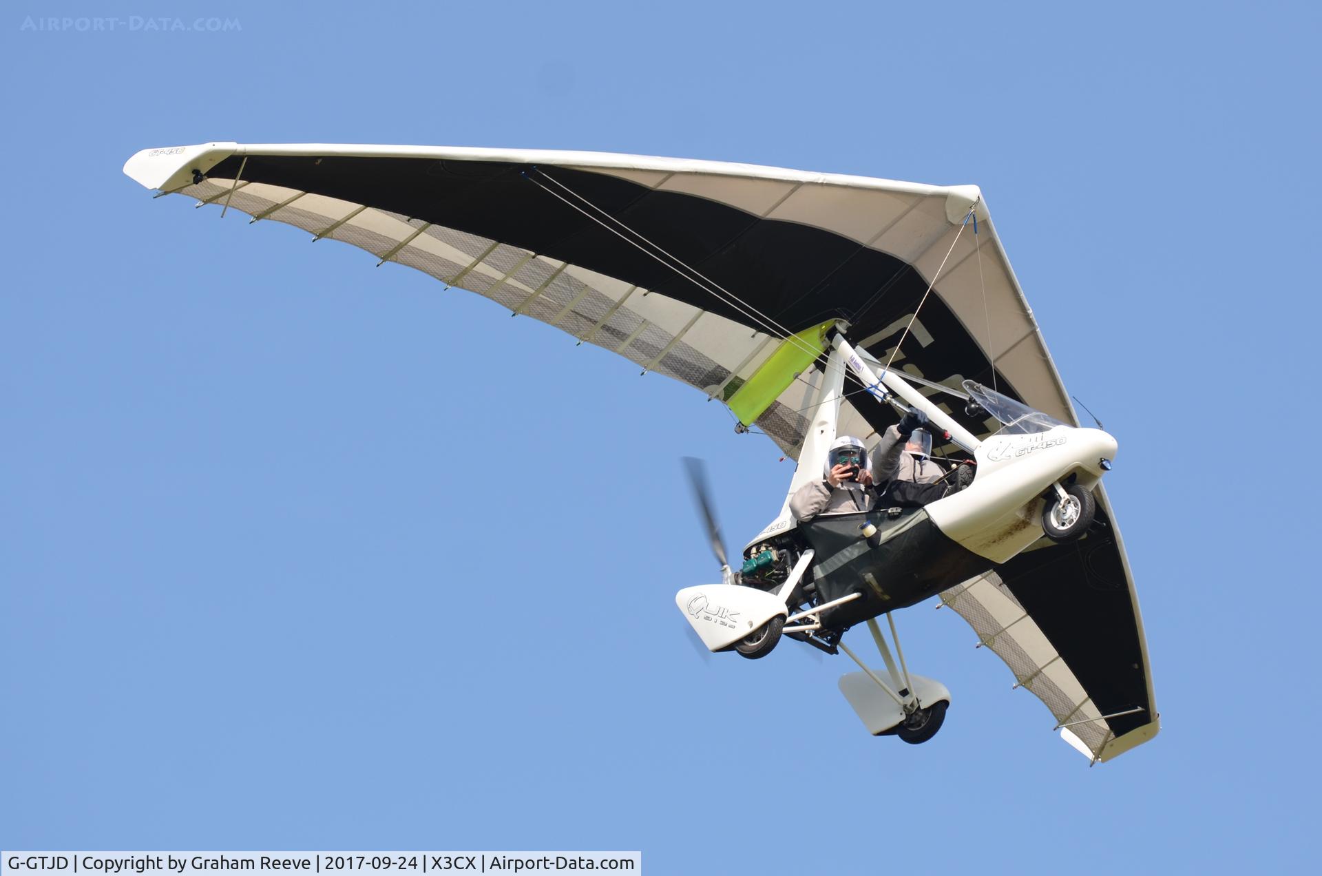 G-GTJD, 2006 P&M Aviation Quik GT450 C/N 8183, Departing from Northrepps.