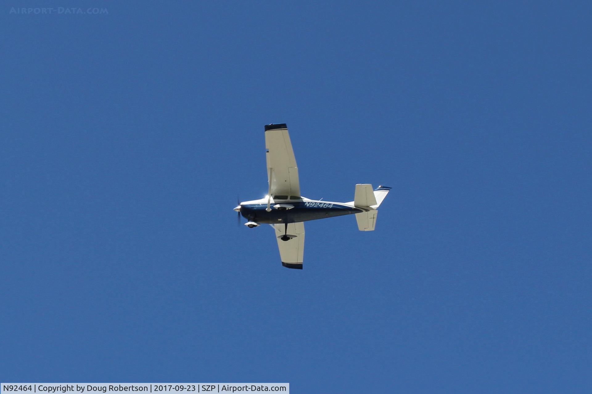 N92464, 1970 Cessna 182N Skylane C/N 18260216, 1970 Cessna 182N SLYLANE, Continental O-470R or S 230 Hp, takeoff climb Rwy 22