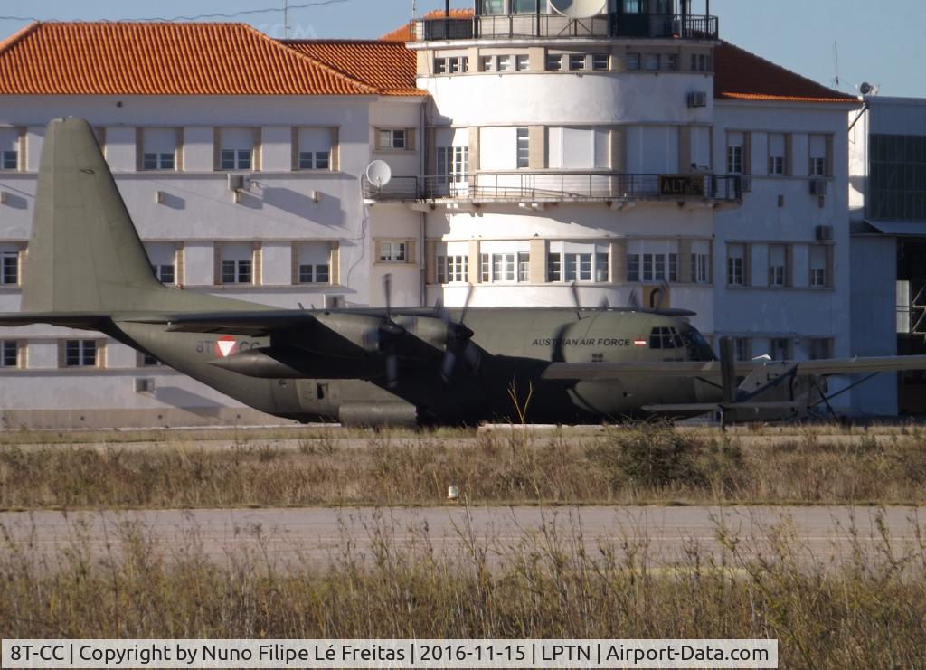 8T-CC, 1967 Lockheed C-130K Hercules C.1 C/N 382-4257, At the ramp.