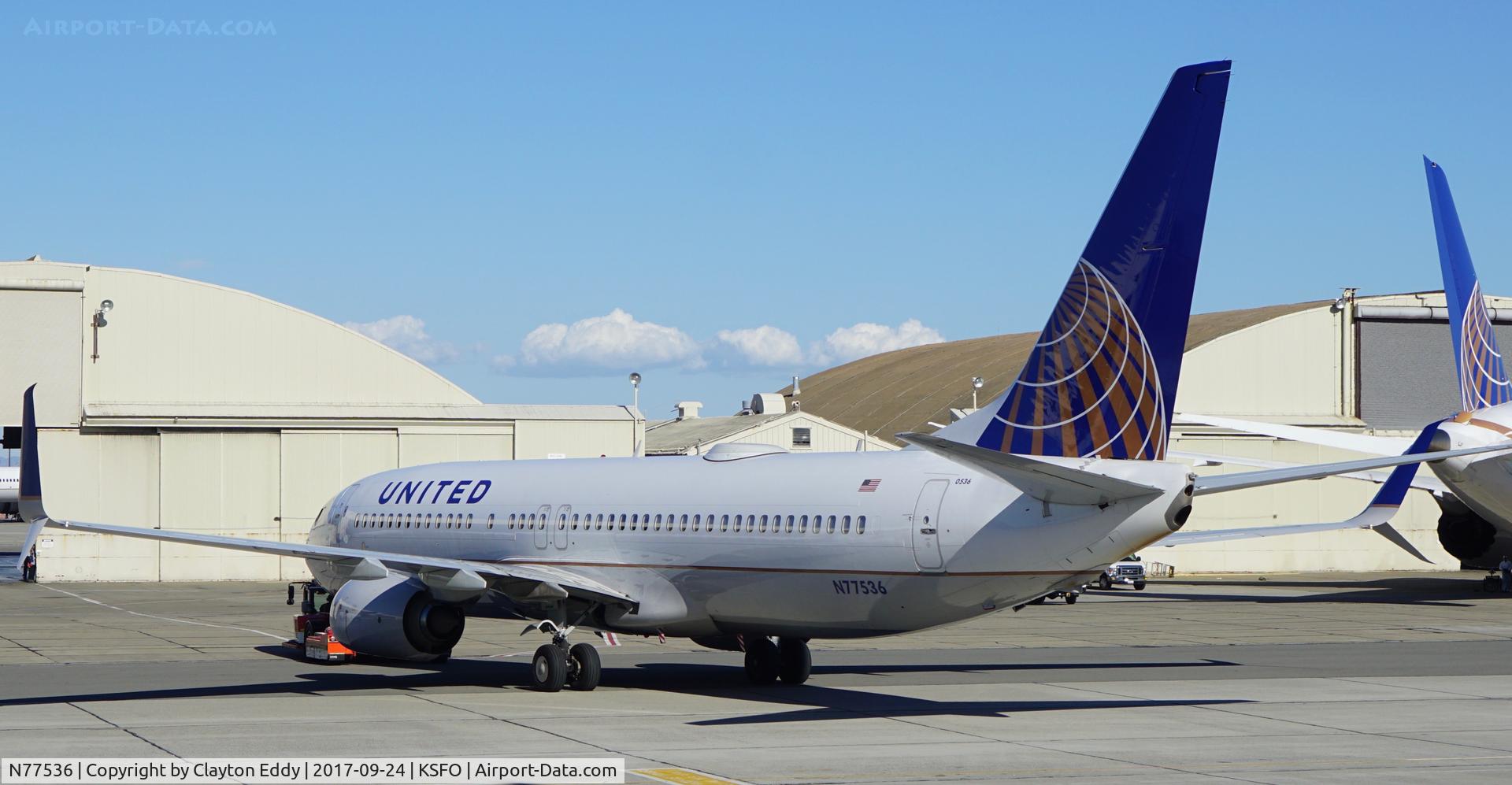 N77536, 2016 Boeing 737-824 C/N 62766, SFO 2017.