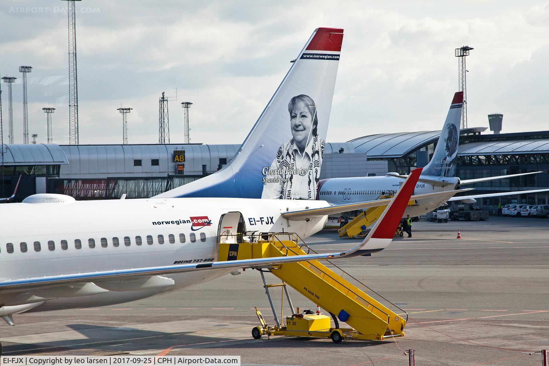 EI-FJX, 2016 Boeing 737-8JP C/N 42271, Copenhagen 25.9.2017. 