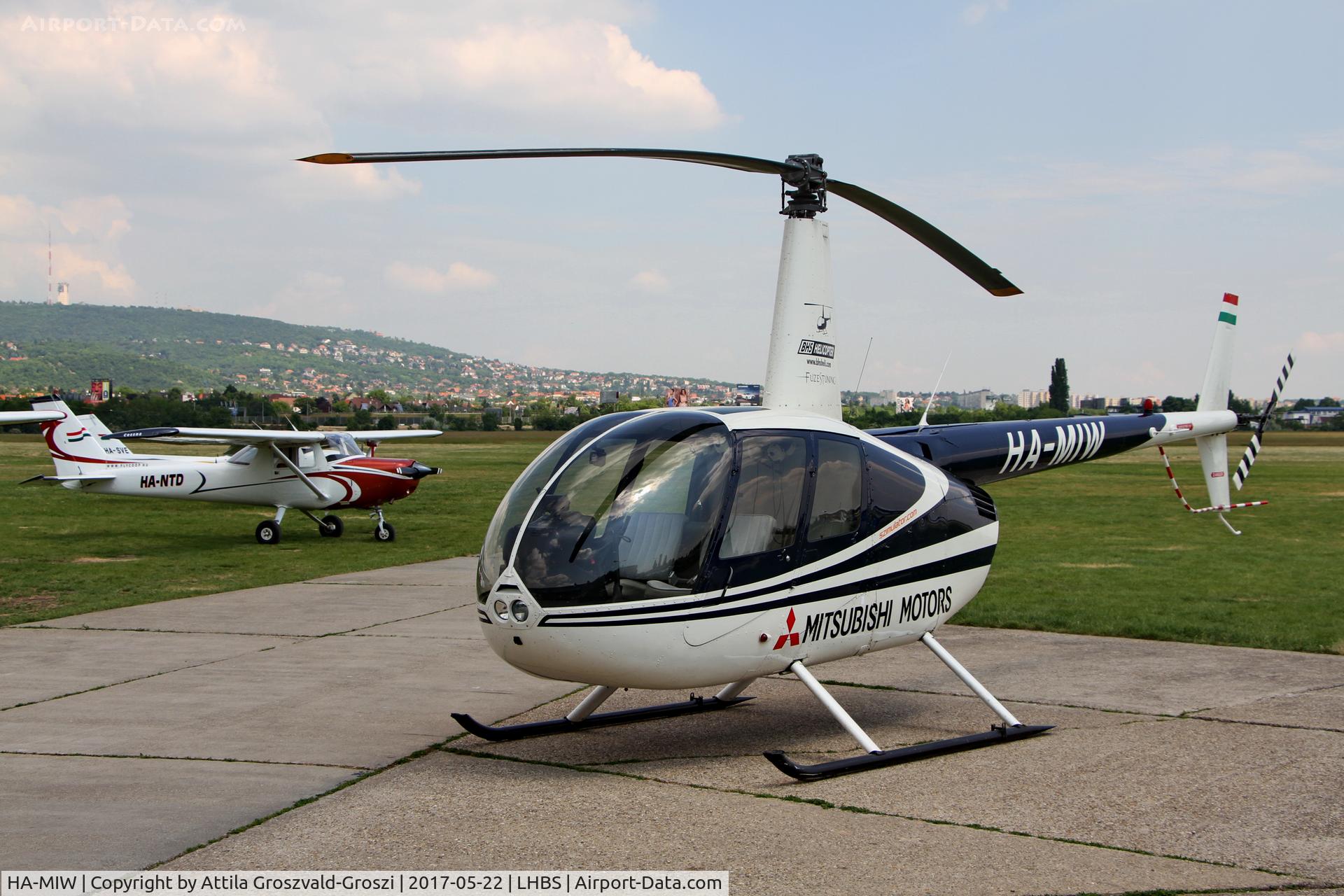 HA-MIW, 1998 Robinson R44 Astro C/N 0543, Budaörs Airport, Hungary