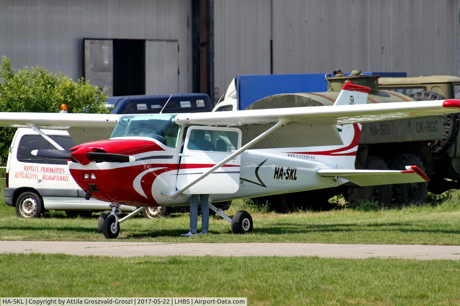 HA-SKL, Cessna 172M C/N 17264904, Budaörs Airport, Hungary