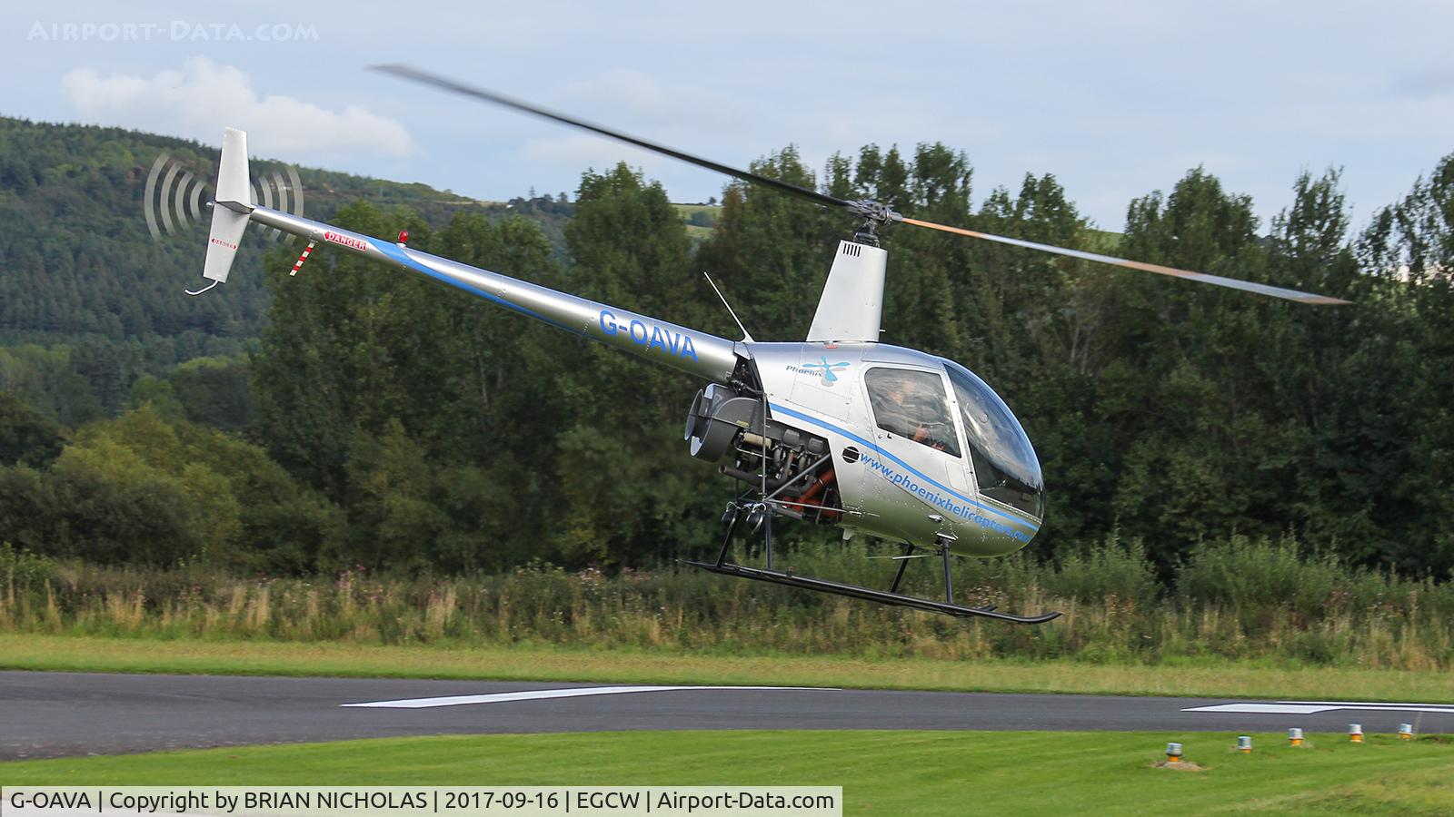 G-OAVA, 2002 Robinson R22 Beta C/N 3303, Stop over.