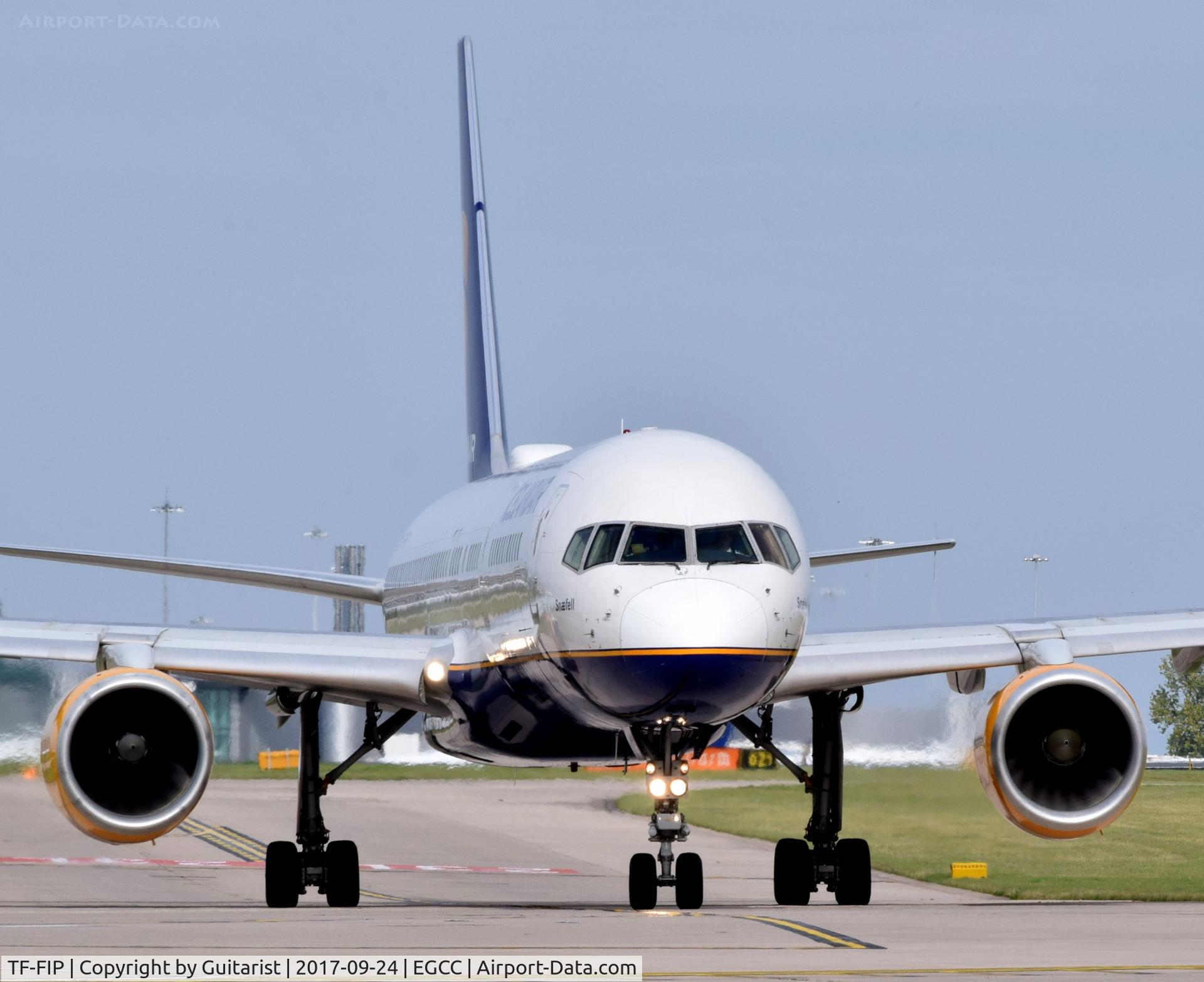 TF-FIP, 2000 Boeing 757-208 C/N 30423, At Manchester