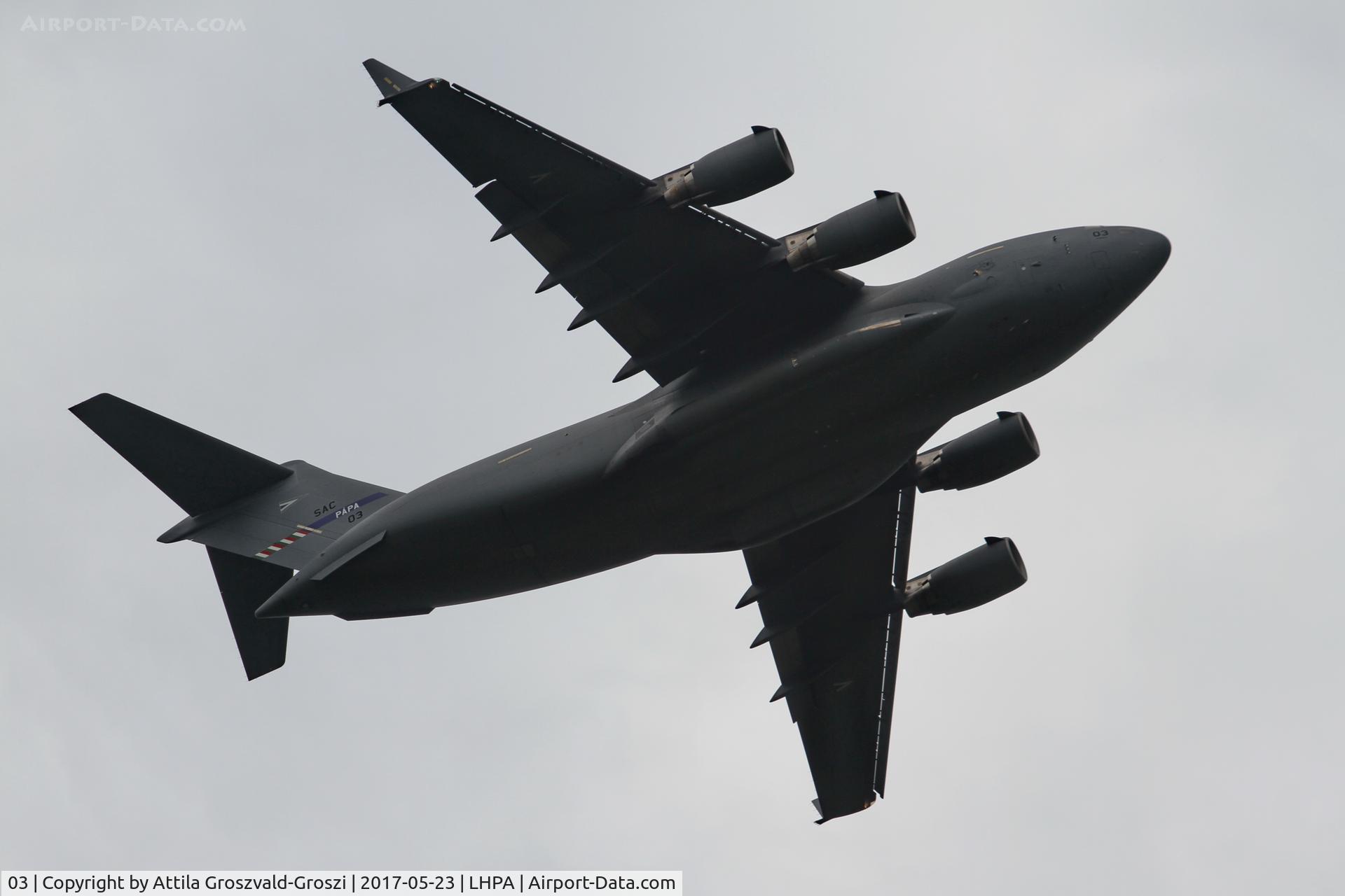 03, 2009 Boeing C-17A Globemaster III C/N F-211, Pápa Air Base, Hungary