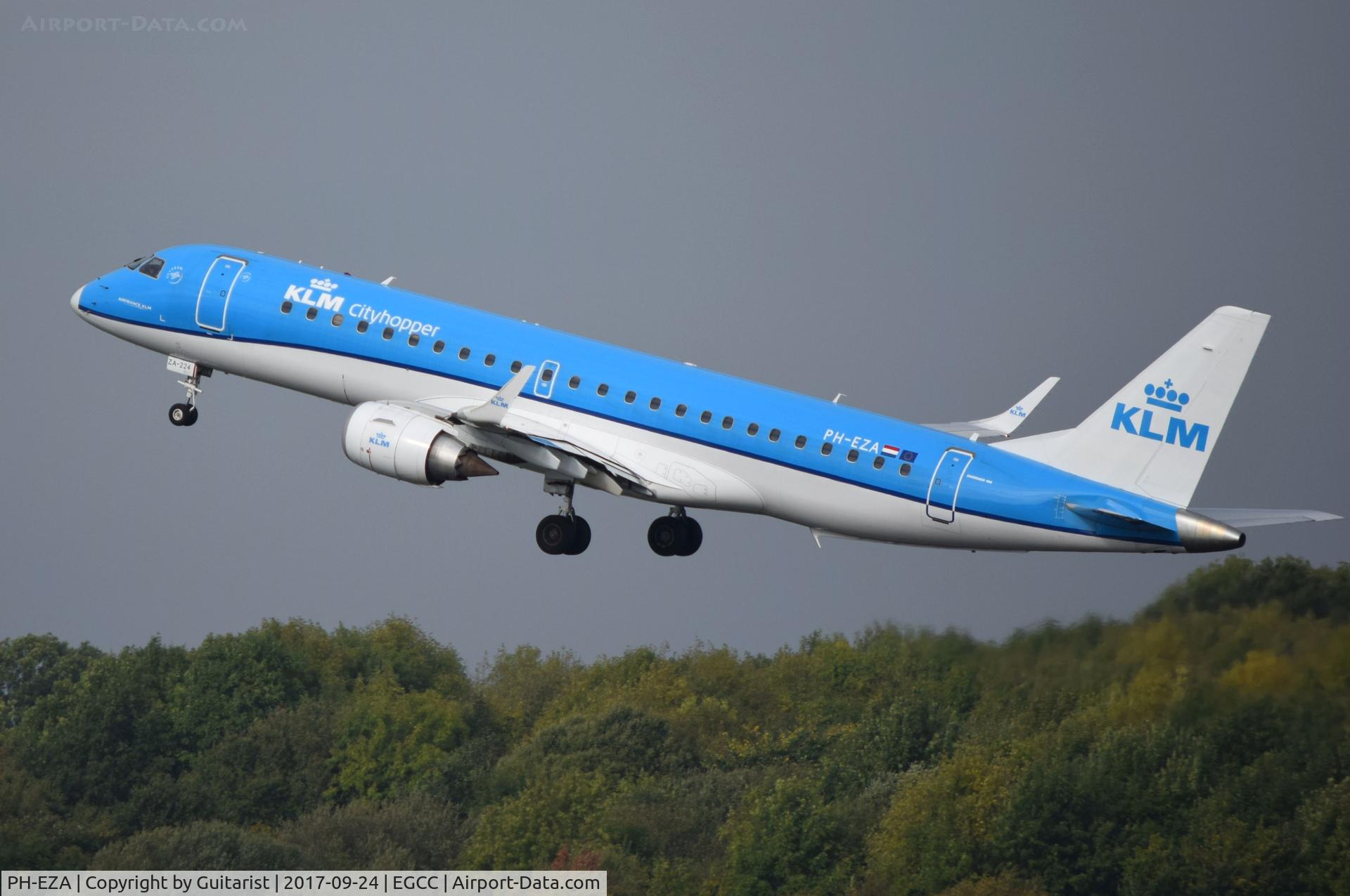 PH-EZA, 2008 Embraer 190LR (ERJ-190-100LR) C/N 19000224, At Manchester