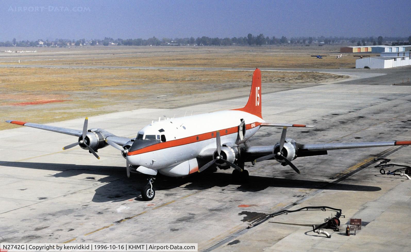 N2742G, 1945 Douglas C54G-DC C/N 36089, As seen from the Hemet tower.