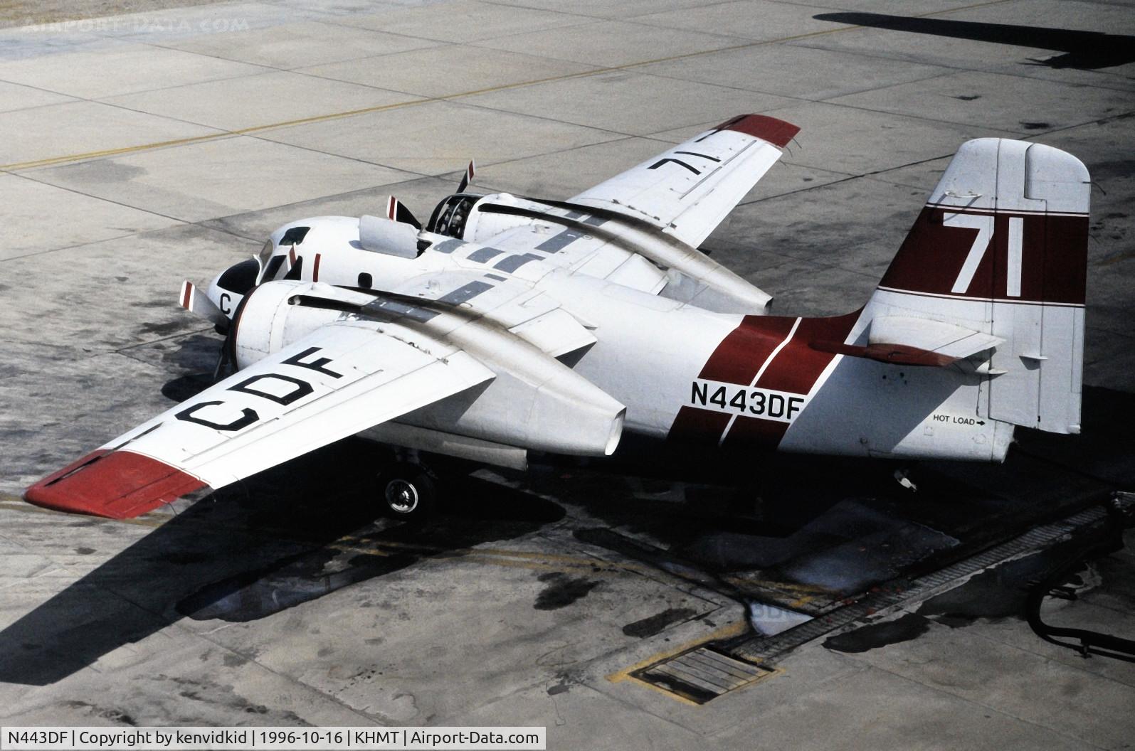 N443DF, Grumman S2F-1 Tracker C/N 195, As seen from the Hemet tower.