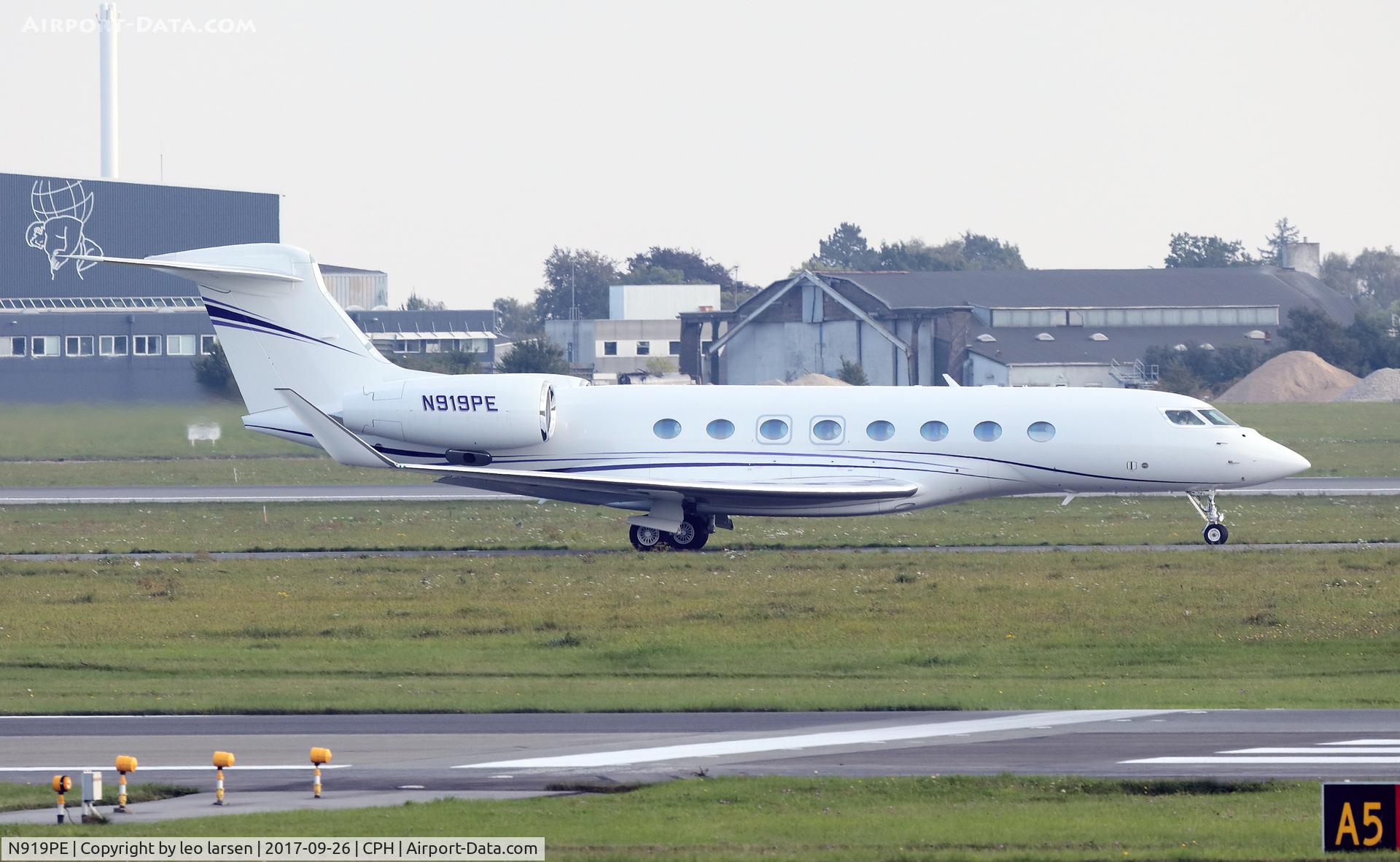 N919PE, 2006 Gulfstream Aerospace GV-SP (G550) C/N 5113, Copenhagen 26.9.2017