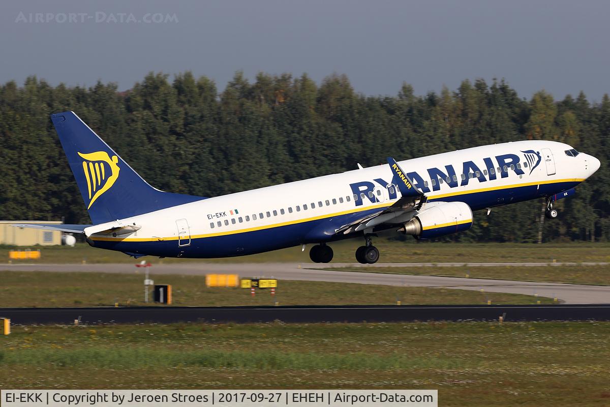 EI-EKK, 2010 Boeing 737-8AS C/N 38500, eheh