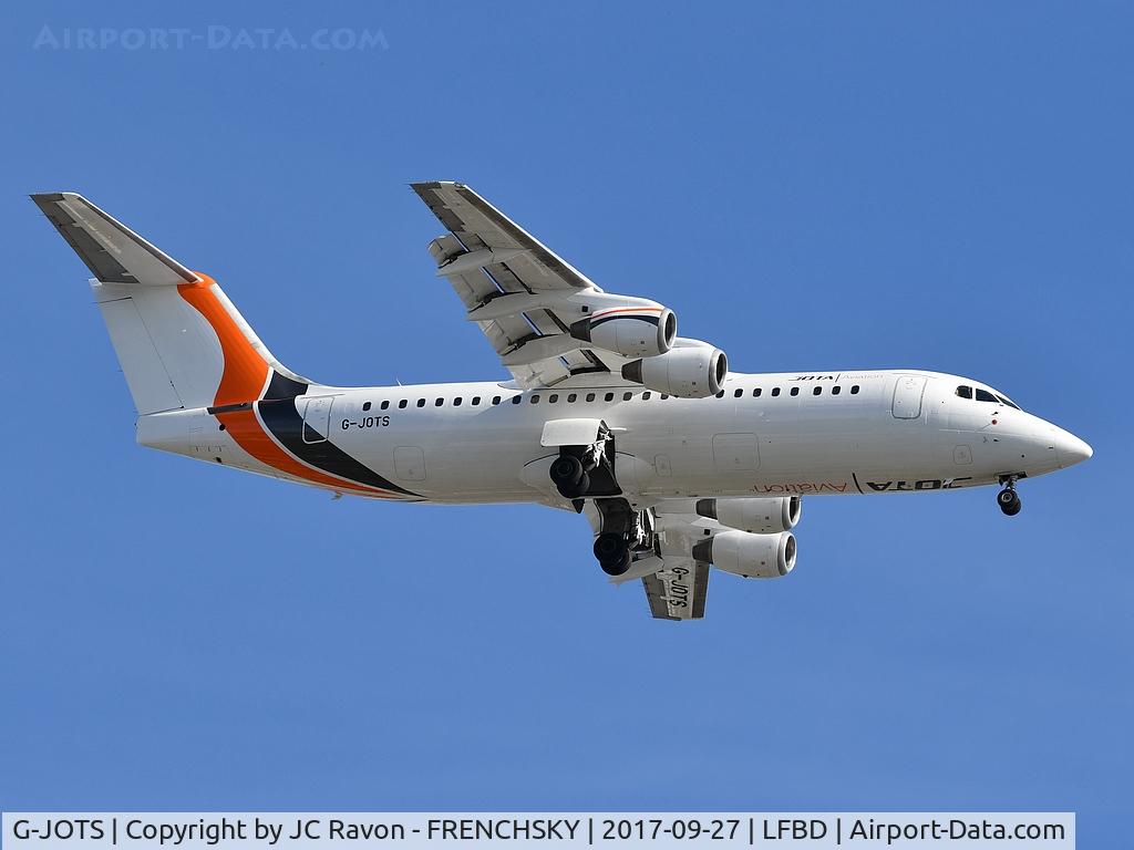 G-JOTS, 1999 British Aerospace Avro 146-RJ100 C/N E3355, Jota Aviation A54026 from Lyon (LYS) landing runway 23