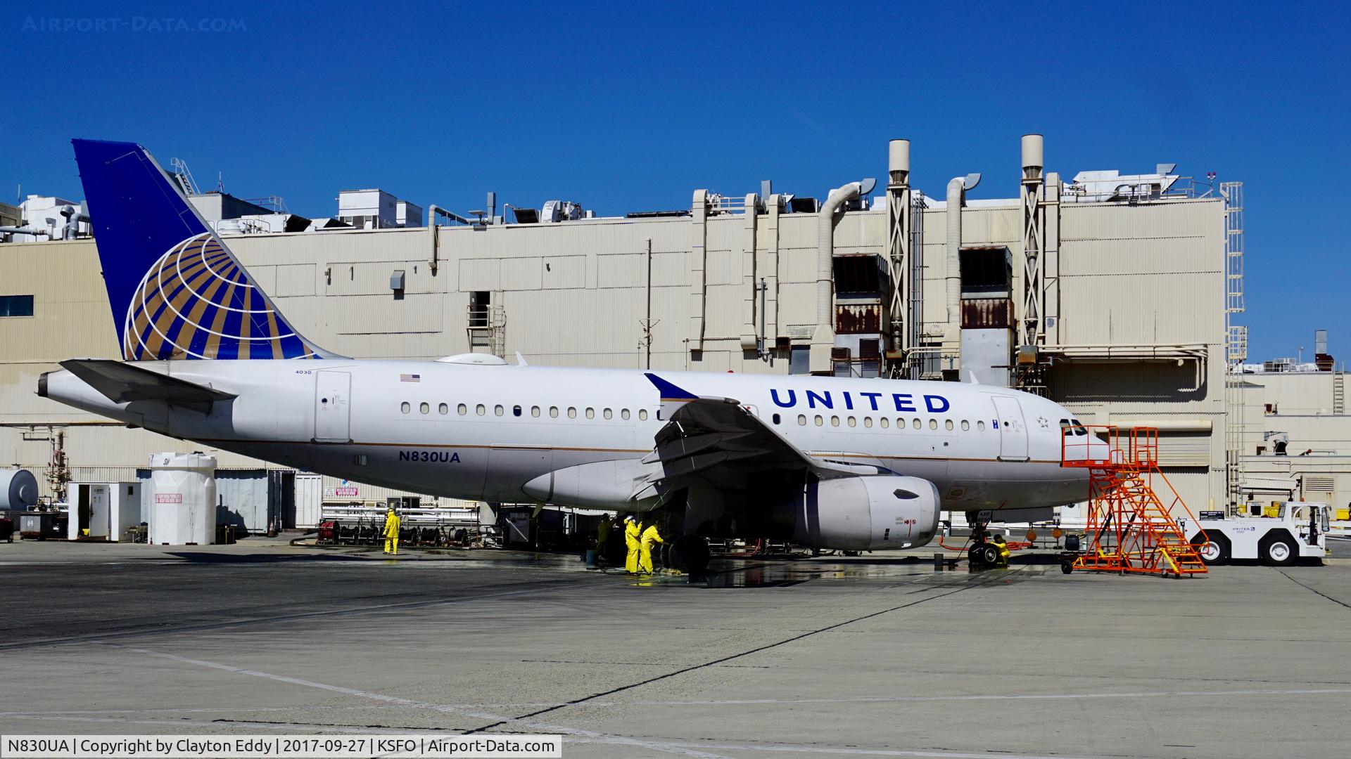 N830UA, 2000 Airbus A319-131 C/N 1243, SFO 2017.