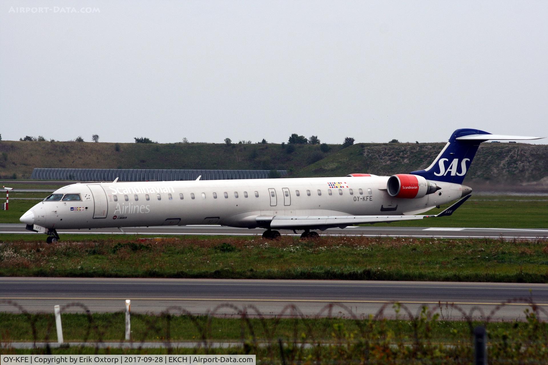OY-KFE, 2009 Bombardier CRJ-900ER (CL-600-2D24) C/N 15224, OY-KFE landed rw 04L