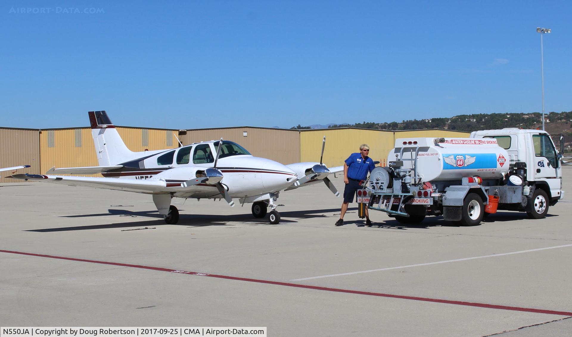 N550JA, 1962 Beech 95-A55 Baron C/N TC-302, 1962 Beech 95-A55 BARON, two Continental IO-470 260 Hp each, fueling