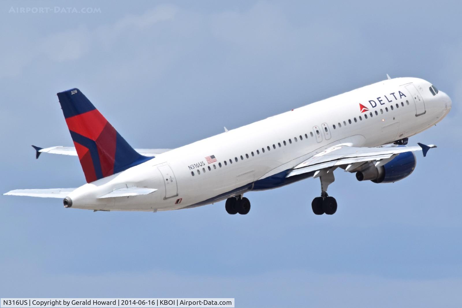 N316US, 1991 Airbus A320-211 C/N 192, Departing RWY 28L.