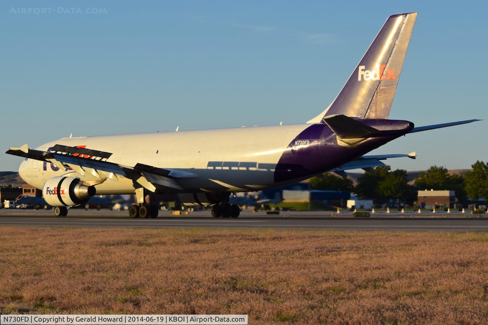 N730FD, 1992 Airbus A300B4-622R C/N 659, Landing roll out on RWY 10R.