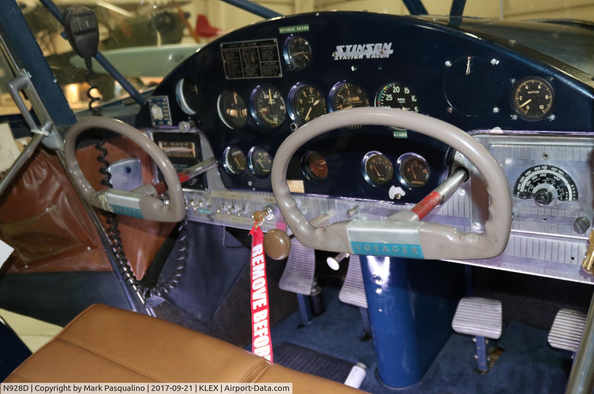 N928D, 1947 Stinson 108-2 Voyager C/N 108-2928, Stinson 108-2