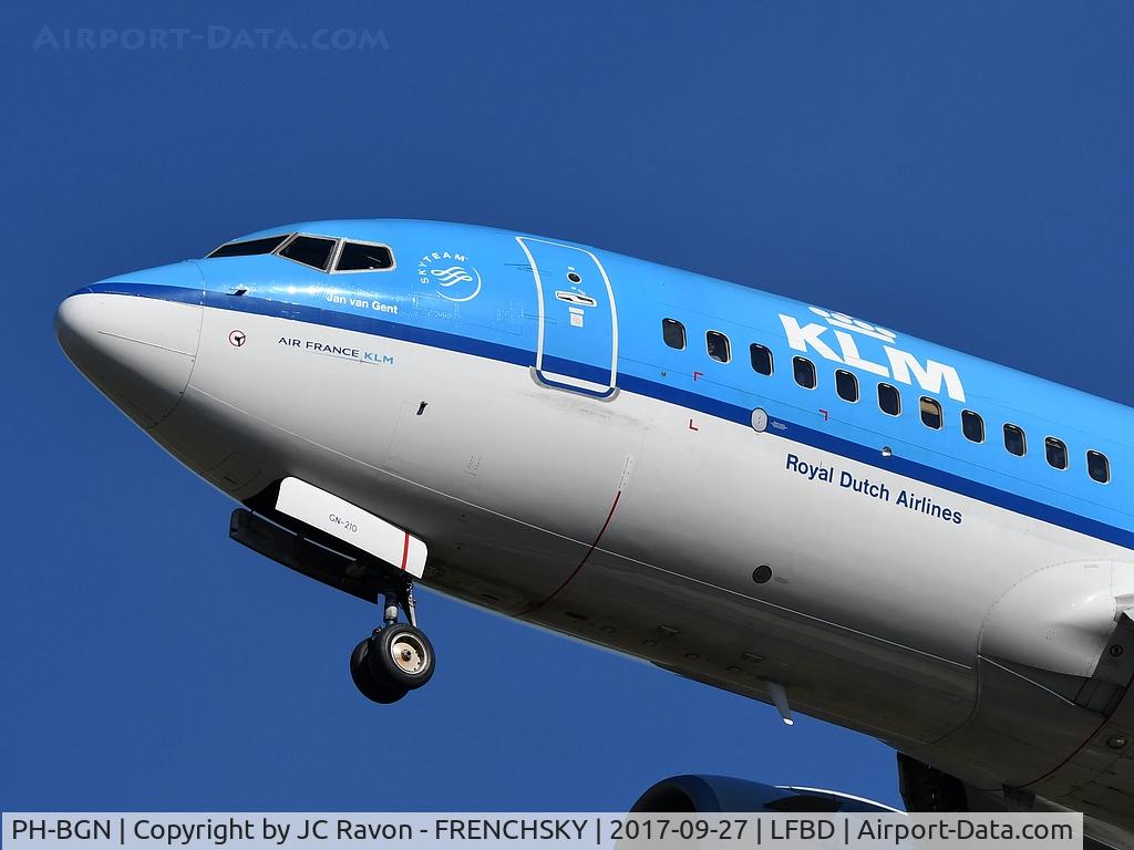 PH-BGN, 2011 Boeing 737-7K2 C/N 38125, KLM landing runway 23 from Amsterdam