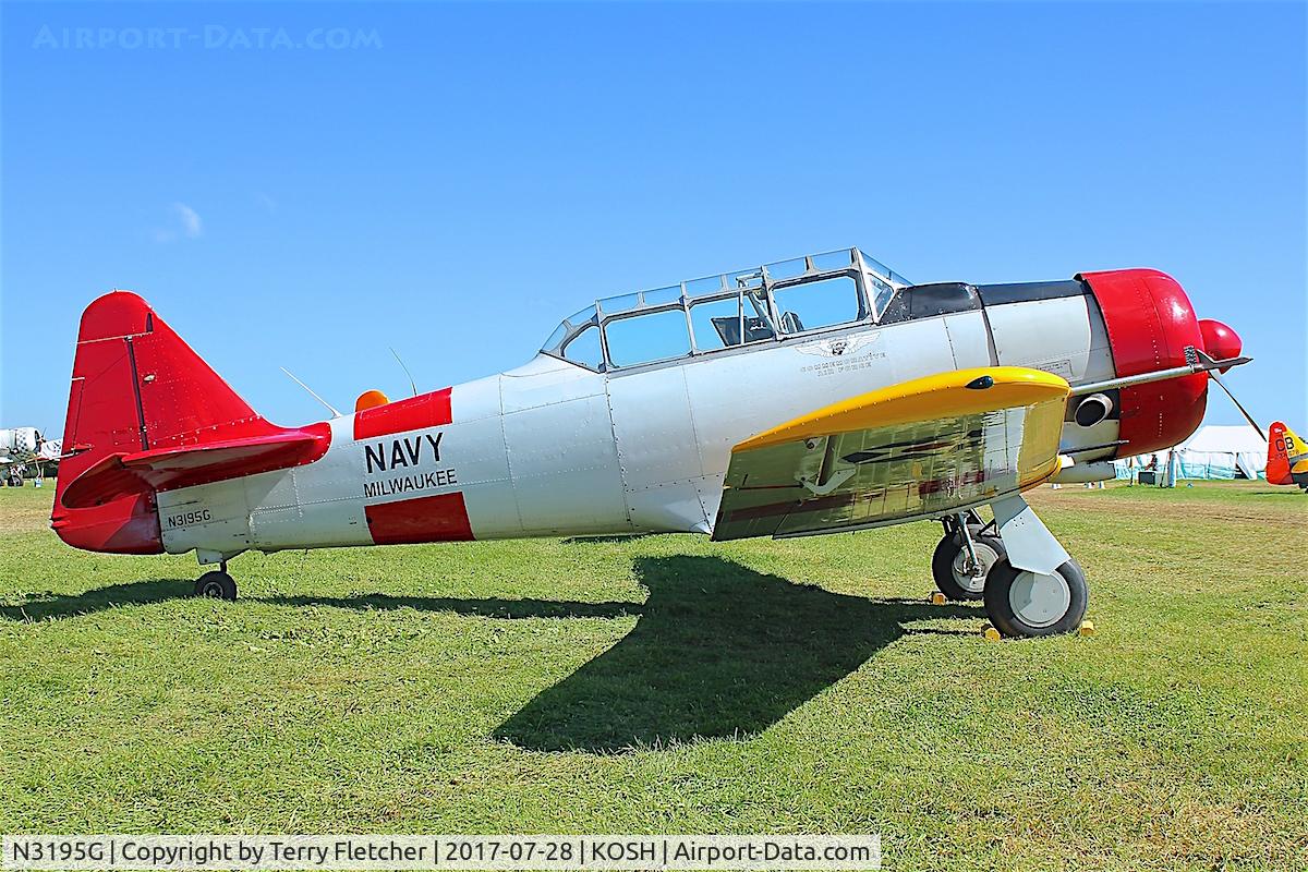 N3195G, North American SNJ-5 Texan Texan C/N 51697, At 2017 EAA AirVenture at Oshkosh