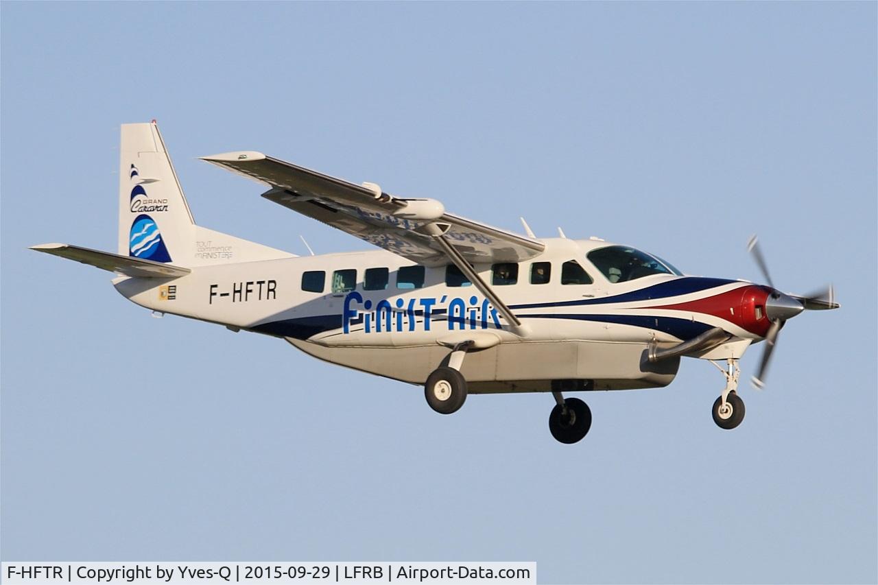 F-HFTR, 2008 Cessna 208B Grand Caravan C/N 208B-2041, Cessna 208B Grand Caravan, Short approach rwy 07R, Brest-Bretagne Airport (LFRB-BES)