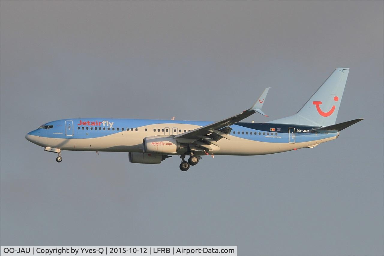 OO-JAU, 2013 Boeing 737-8K5 C/N 37250, Boeing 737-8K, Short approach rwy 25L, Brest-Bretagne airport (LFRB-BES)