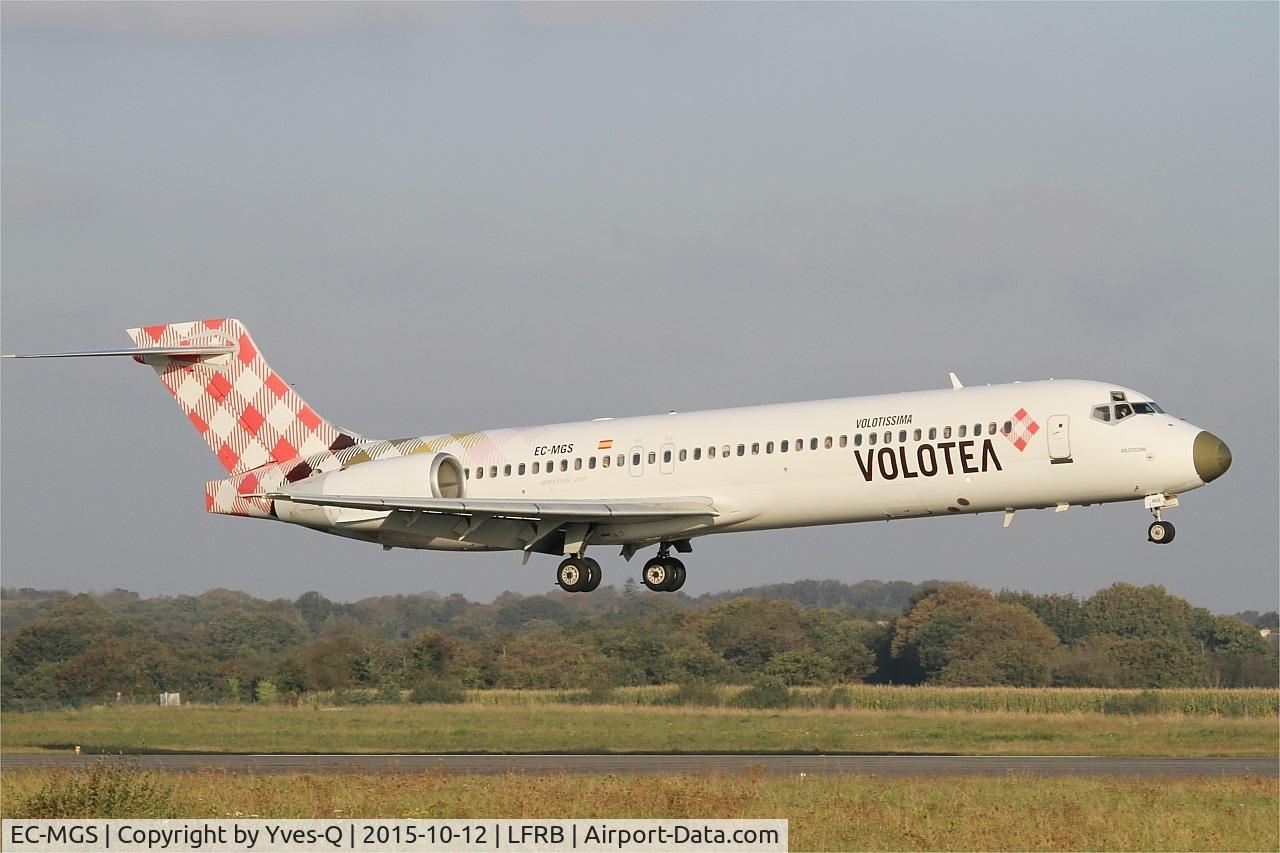 EC-MGS, 2000 Boeing 717-2CM C/N 55061, Boeing 717-2CM, On final rwy 07R, Brest-Bretagne Airport (LFRB-BES)