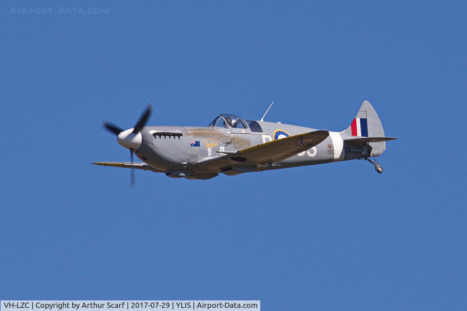 VH-LZC, 2010 Supermarine Aircraft Spitfire Mk.26B C/N 64, Lismore NSW Aviation Expo 2017