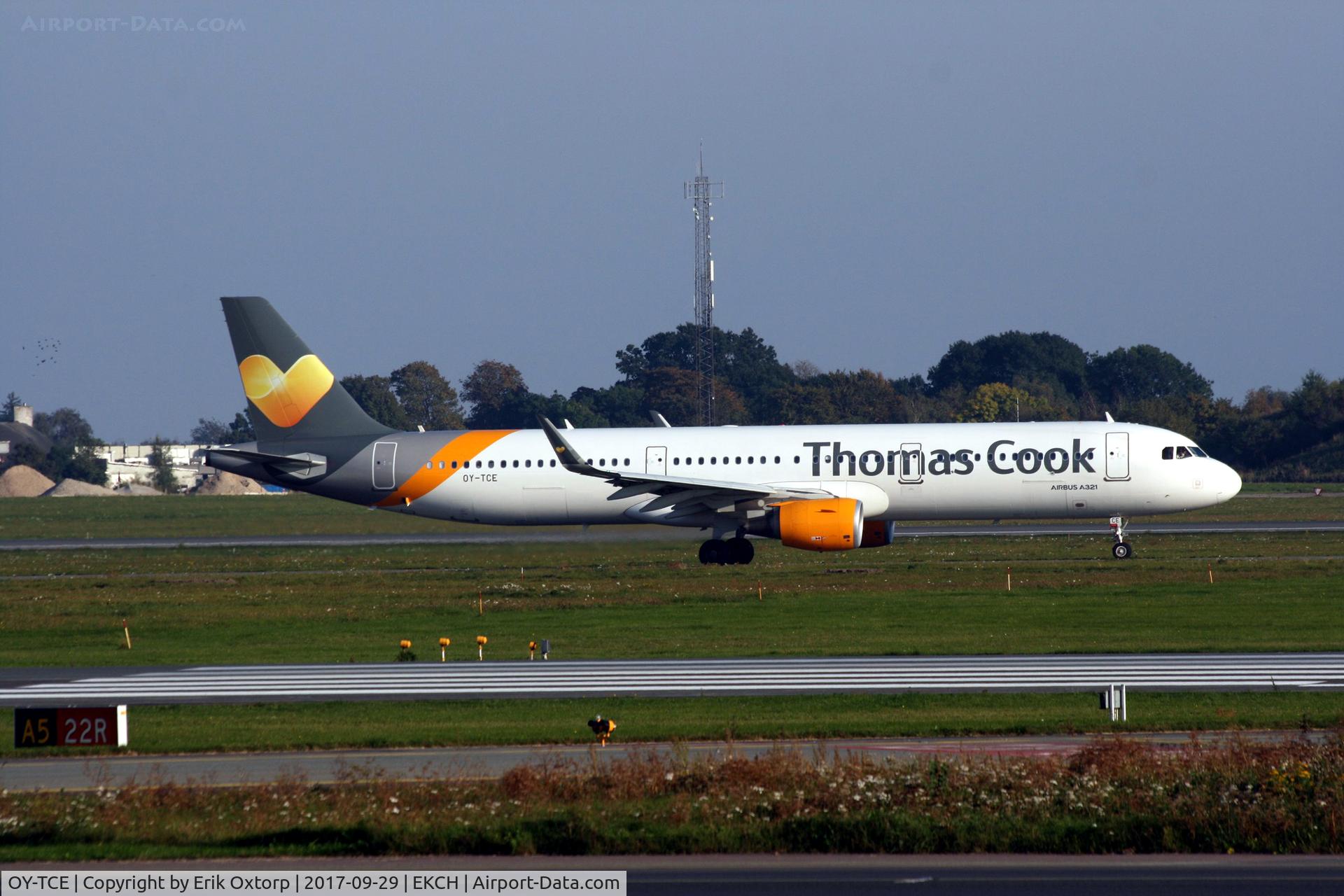 OY-TCE, 2014 Airbus A321-211 C/N 6342, OY-TCE taxing to take off rw 04R
