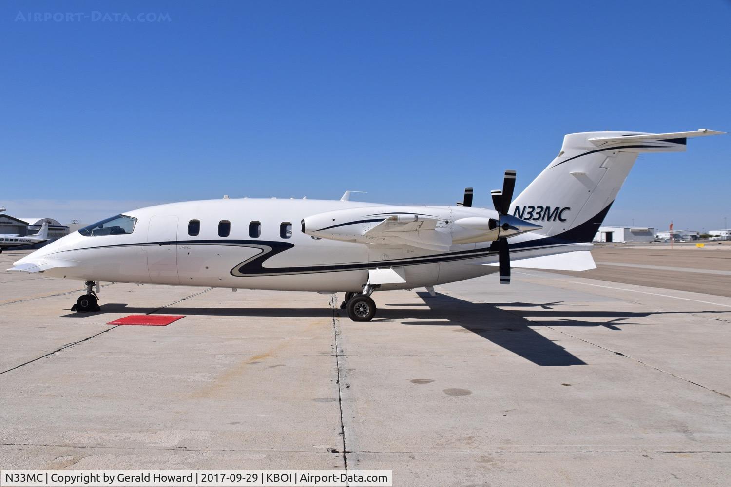 N33MC, 2001 Piaggio P-180 Avanti C/N 1051, Parked on south GA ramp.