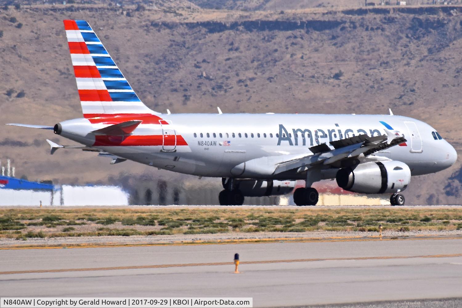 N840AW, 2006 Airbus A319-132 C/N 2690, Landing roll out on RWY 10R.