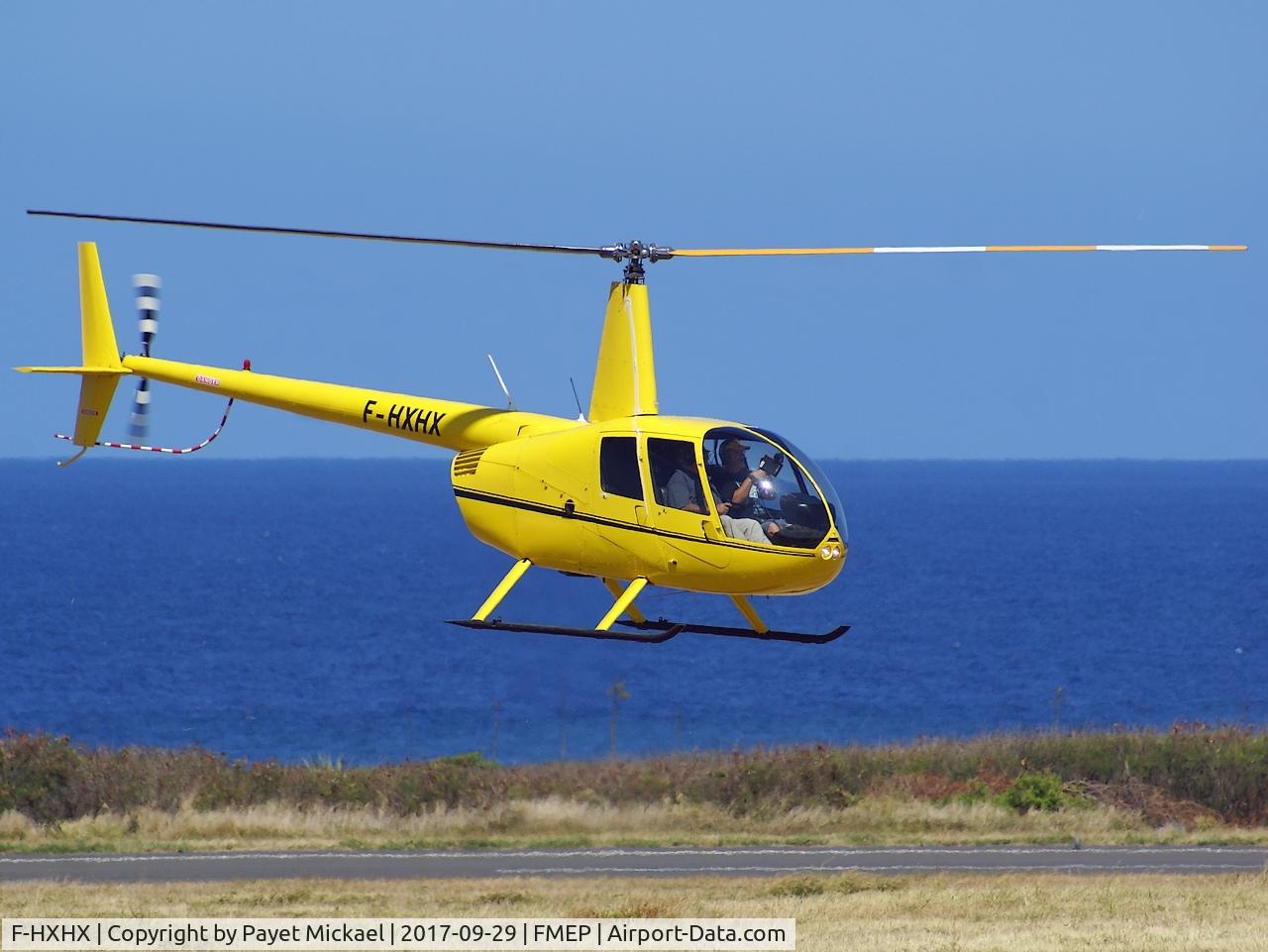 F-HXHX, 2007 Robinson R44 Clipper II C/N 11981, At St Pierre-Pierrefonds
