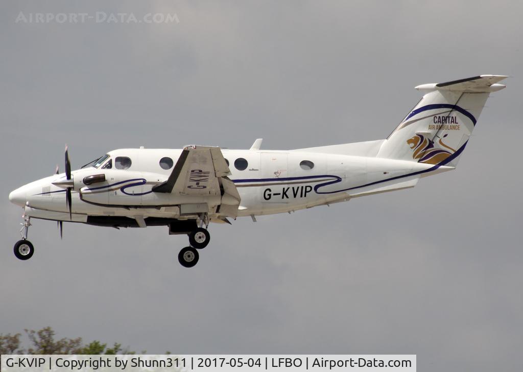 G-KVIP, 1979 Beech 200 Super King Air C/N BB-487, Landing rwy 14R