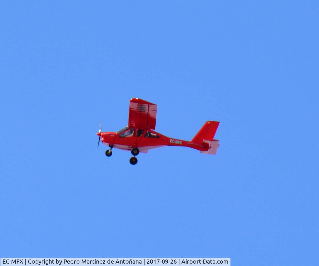 EC-MFX, 2014 Aeroprakt A-22L 80 C/N A22L-14-0063, Aeródromo Ódena -  Barcelona  -  España