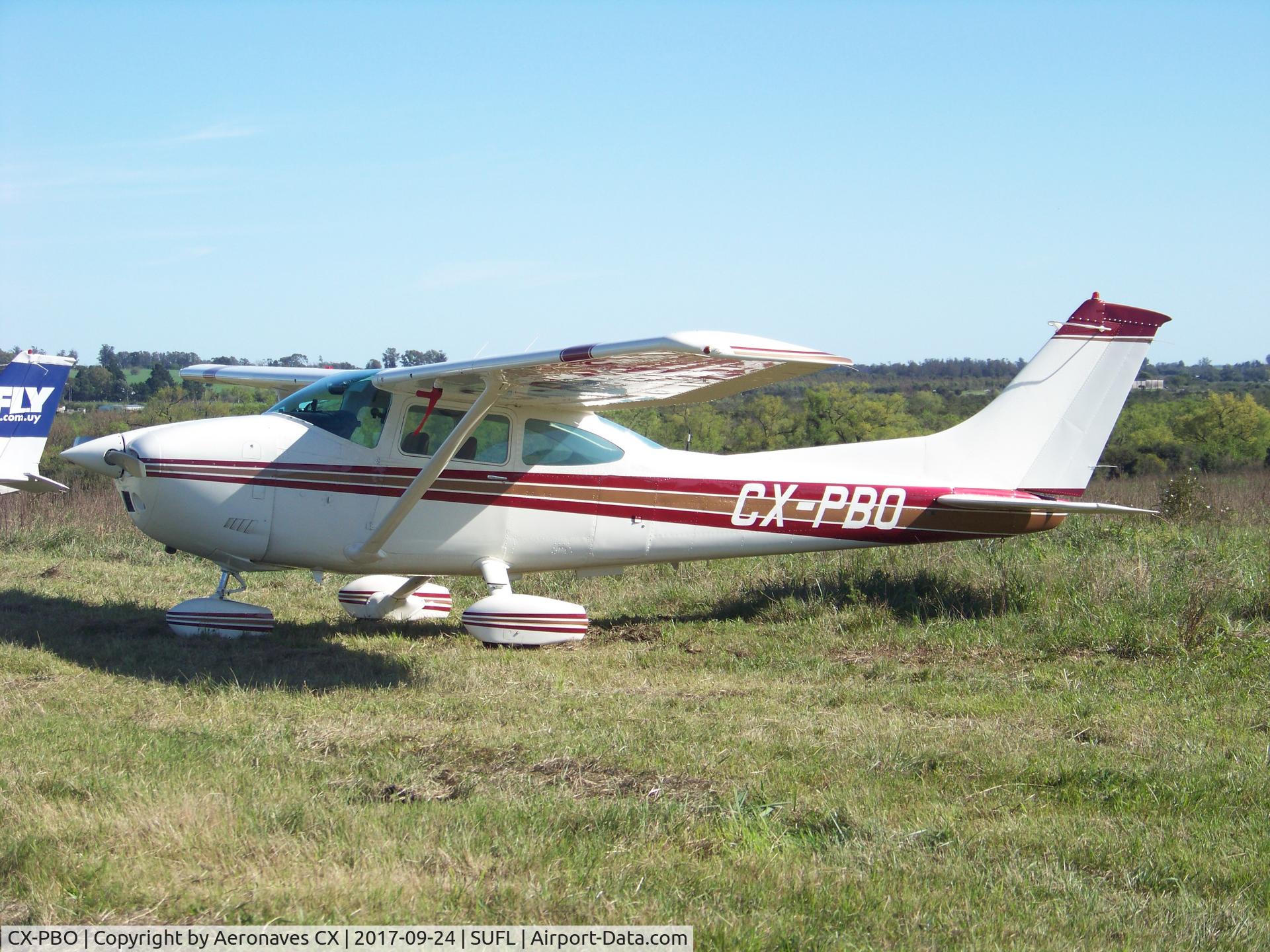 CX-PBO, Cessna 182Q Skylane Skylane C/N 18266162, Festival Aéreo Centro Aviación Civil Florida.
