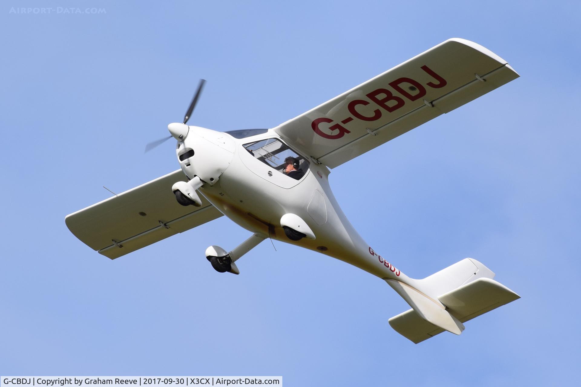 G-CBDJ, 2001 Flight Design CT2K C/N 7850, Departing from Northrepps.