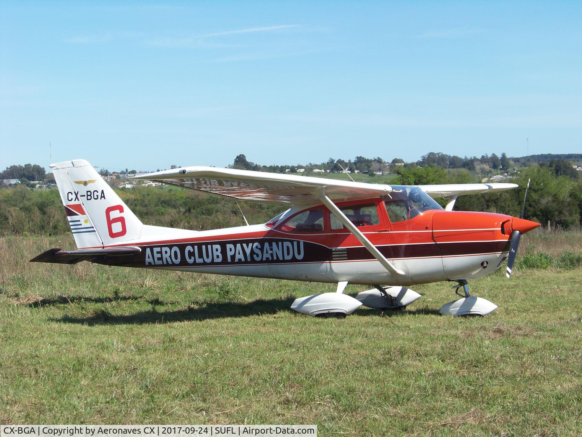 CX-BGA, 1967 Cessna 172H C/N 17256115, Visto en el Festival Aéreo del Centro Aviación Civil de Florida en sus 80º.