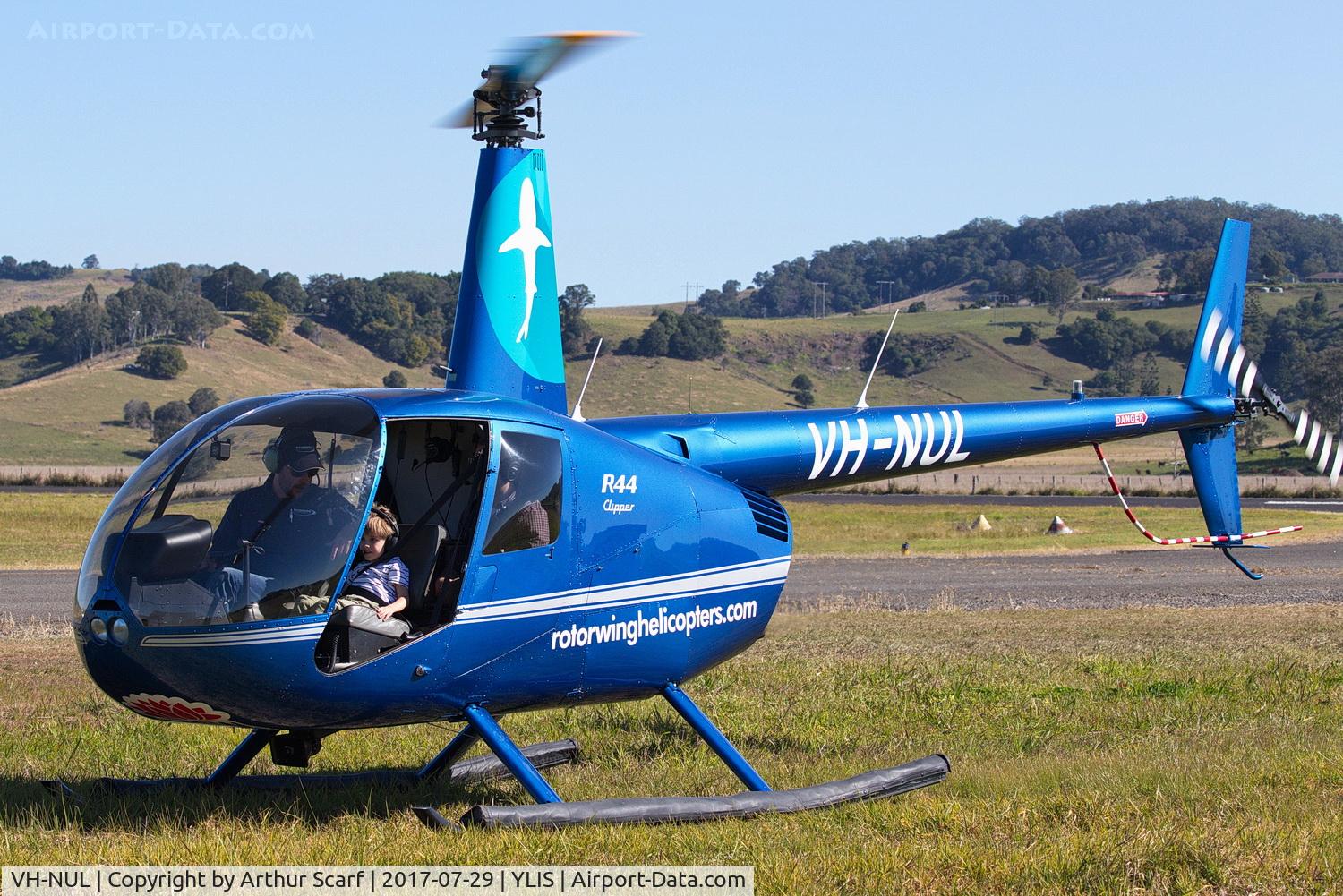 VH-NUL, 1999 Robinson R44 Clipper C/N 0608, Lismore NSW Aviation Expo 2017
