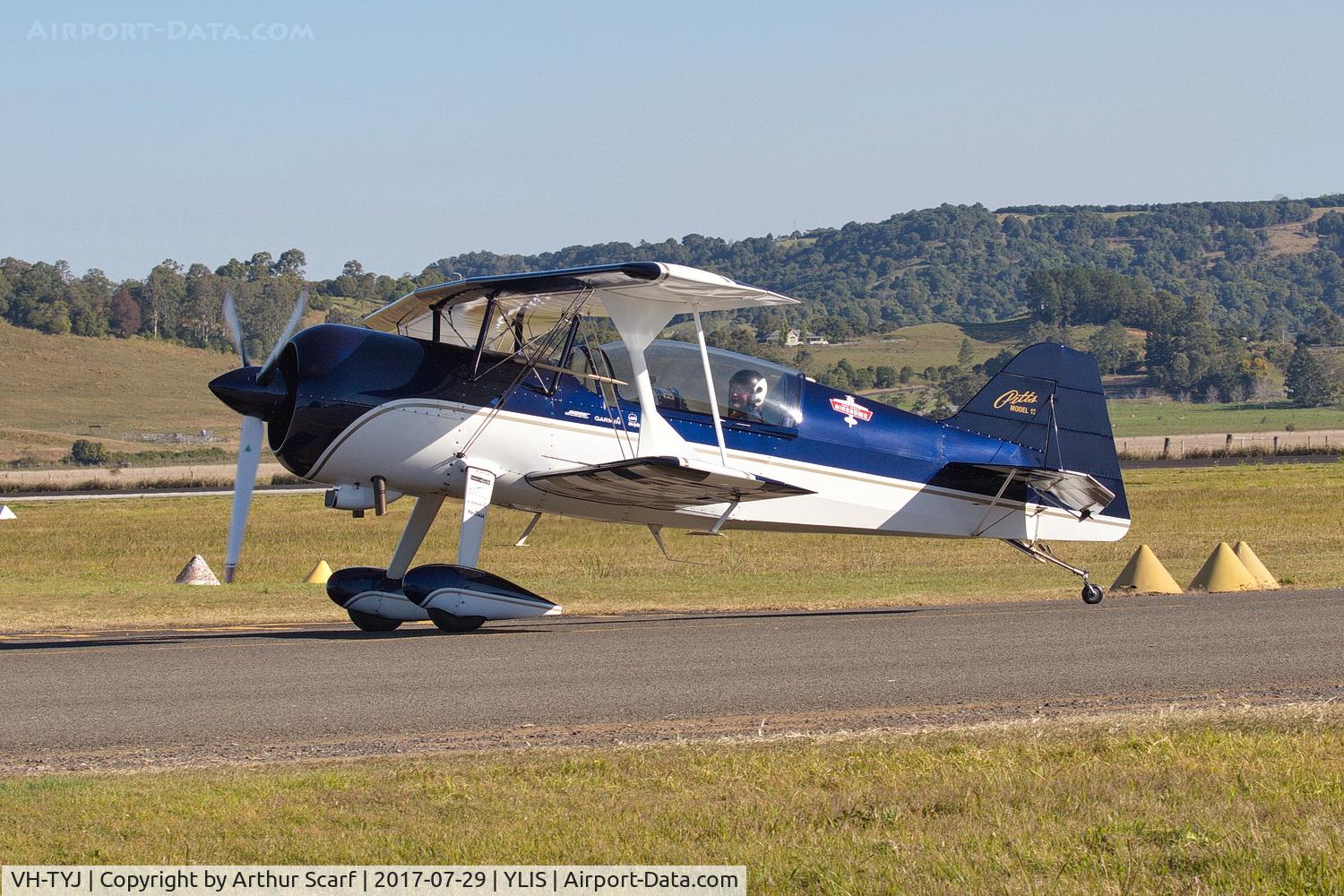 VH-TYJ, 2003 Pitts Model 12 C/N 108, Lismore NSW Aviation Expo 2017