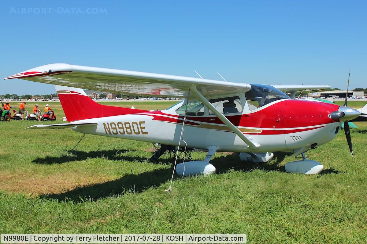 N9980E, 1975 Cessna 182P Skylane C/N 18264040, At 2017 EAA AirVenture at Oshkosh