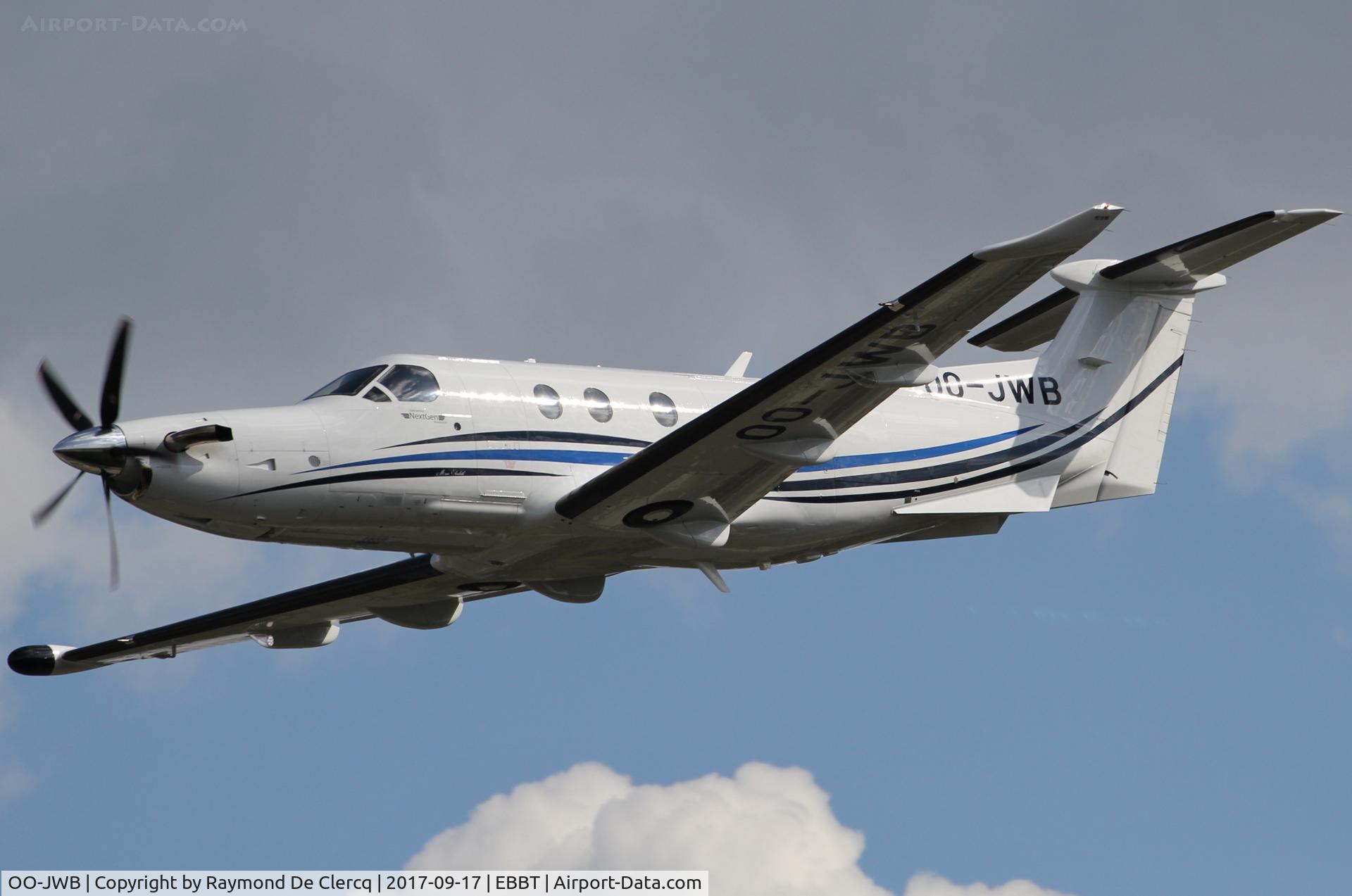 OO-JWB, 2016 Pilatus PC-12/47E C/N 1659, Flying Festival at Brasschaat.
