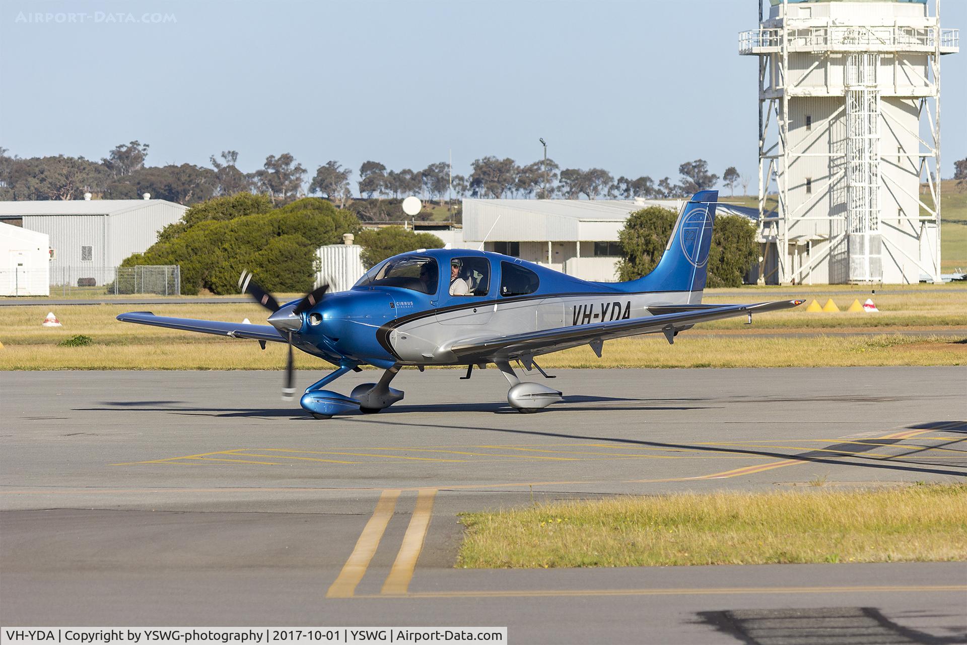 VH-YDA, 2013 Cirrus SR22T GTS Turbo C/N 443, Cirrus SR22T G5 GTS (VH-YDA) at Wagga Wagga Airport.
